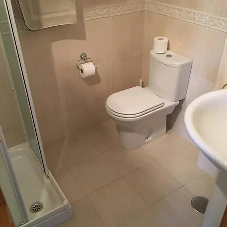 펜션 Stunning 2-bed House In W. Pool, A/c, Garage 네르하